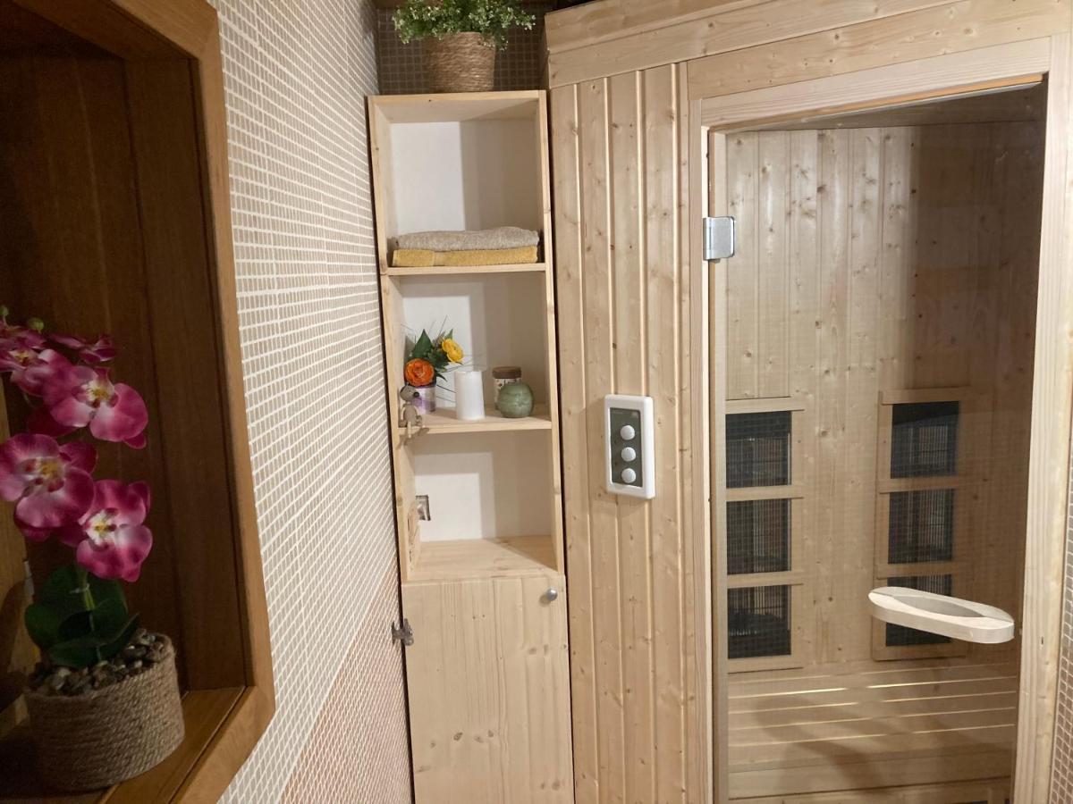 Peacefull Family Cottage Gornji Desinec エクステリア 写真